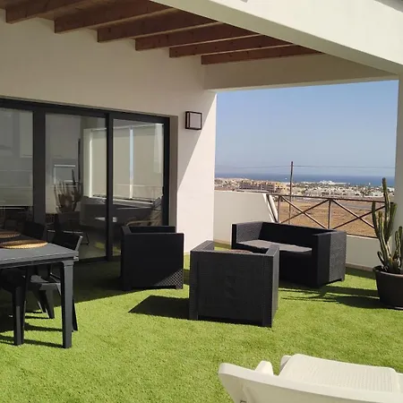 Sunshine The View Heated Pool Air-con Adult Only Апартаменты