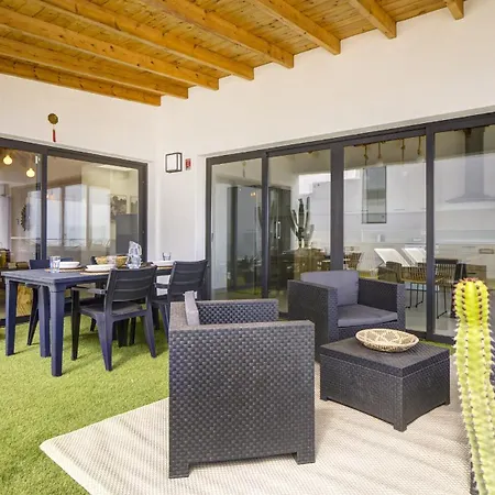 The View Piscina Aire Acondicionado Adult Only Apartment *