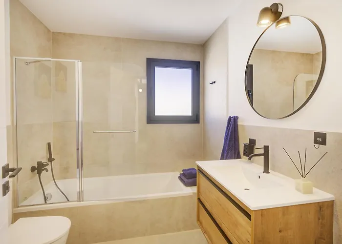 Sunshine The View Heated Pool Air-con Adult Only